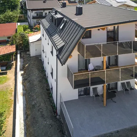 Moderne Ferienwohnung-axams Apartman *